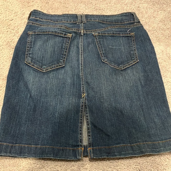 Old Navy Denim Blue Skirt - Picture 5 of 10